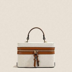 Elegant Tan and Cream Women's Bag